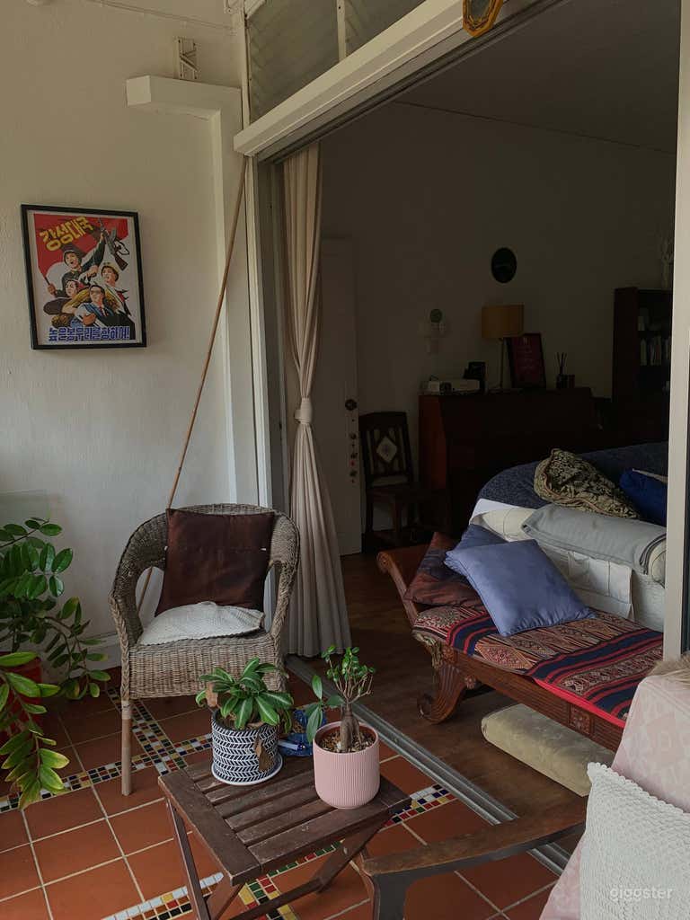  Cozy colonial-style apartment 