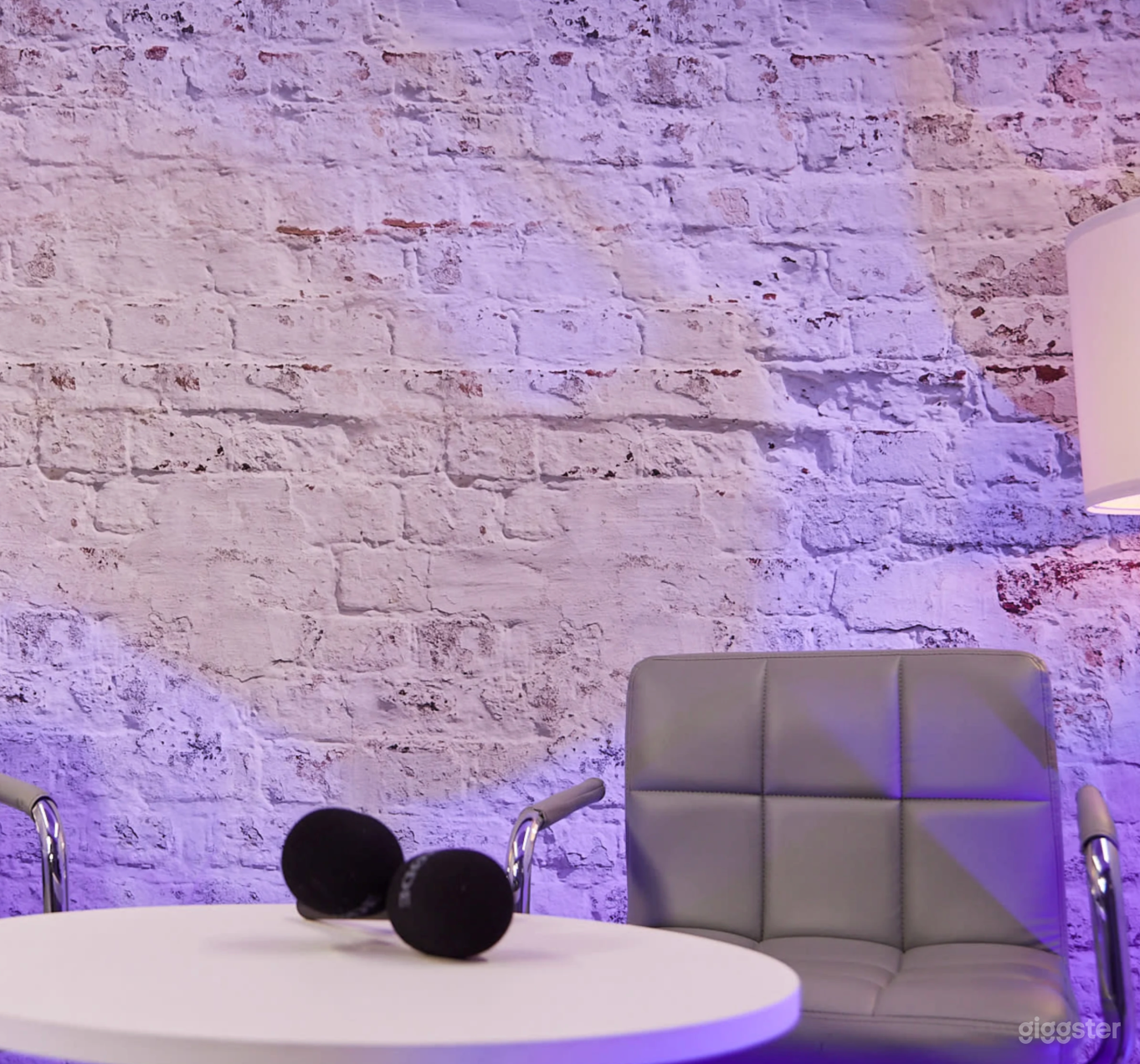 Modern Studio 5 Photo 3