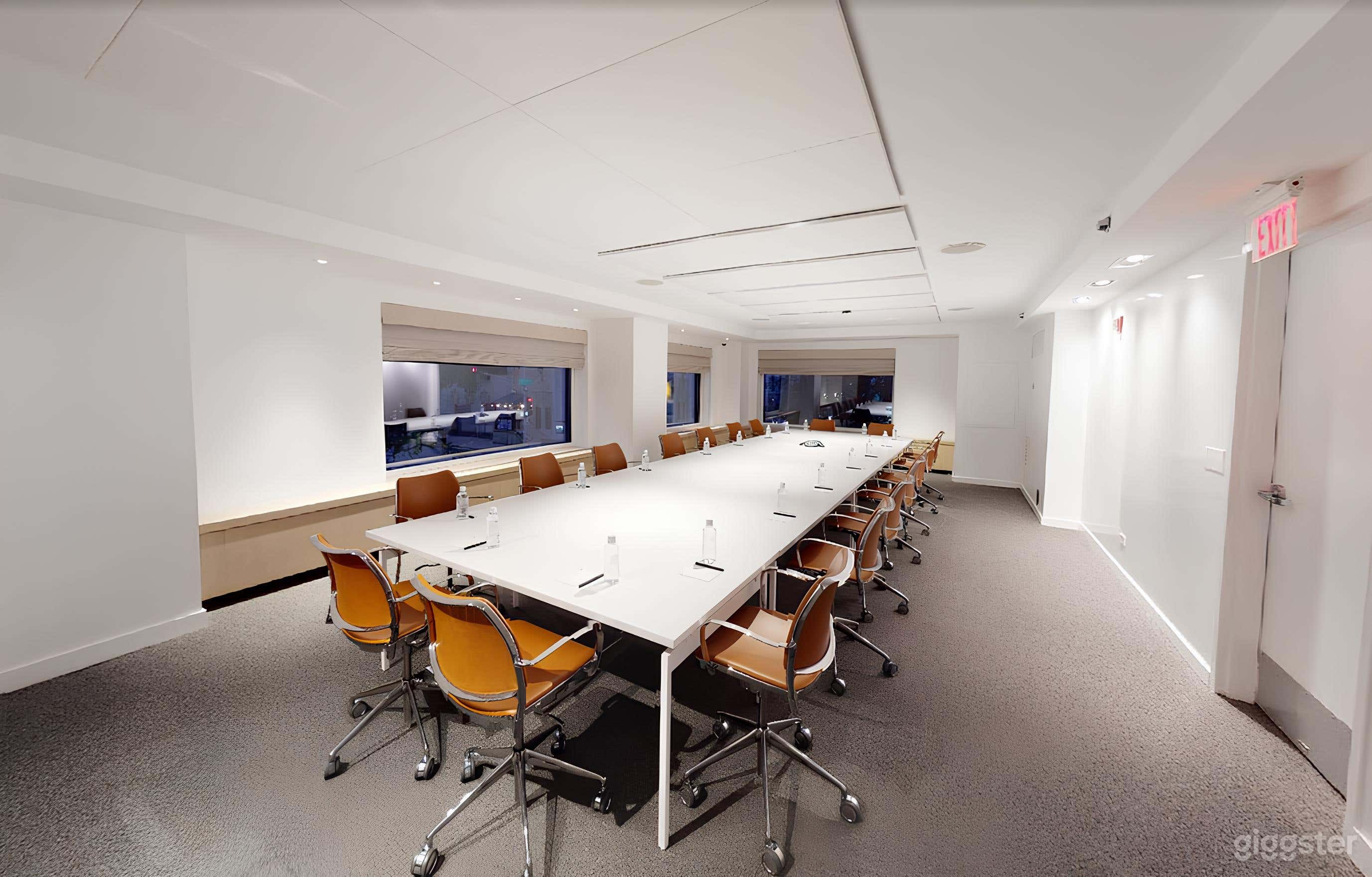 Conference Room for 20 Photo 1