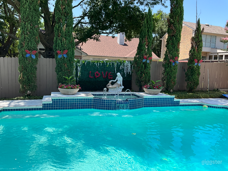  LAKEVIEW OASIS WITH RESORT STYLE BACKYARD 