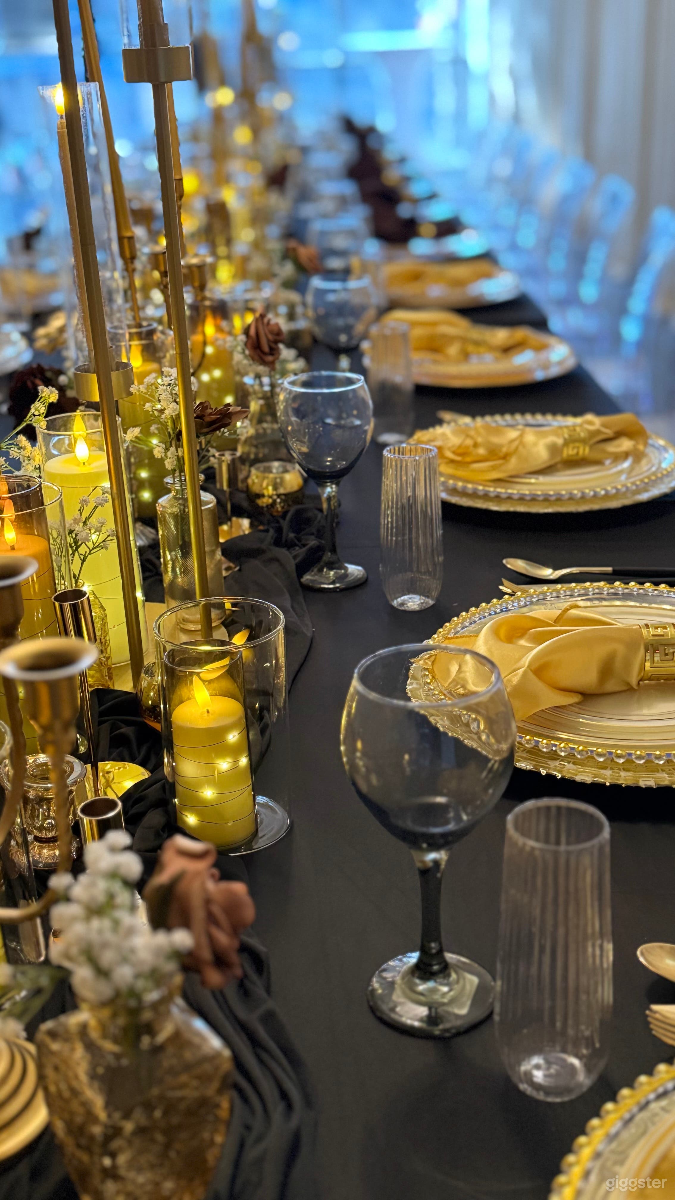 Spacious and Elegant Las Vegas Event Venue Photo 4