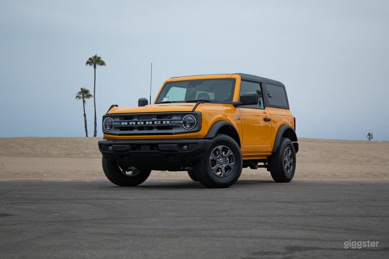  Bronco Off-Road Convertible Truck in ORANGE 