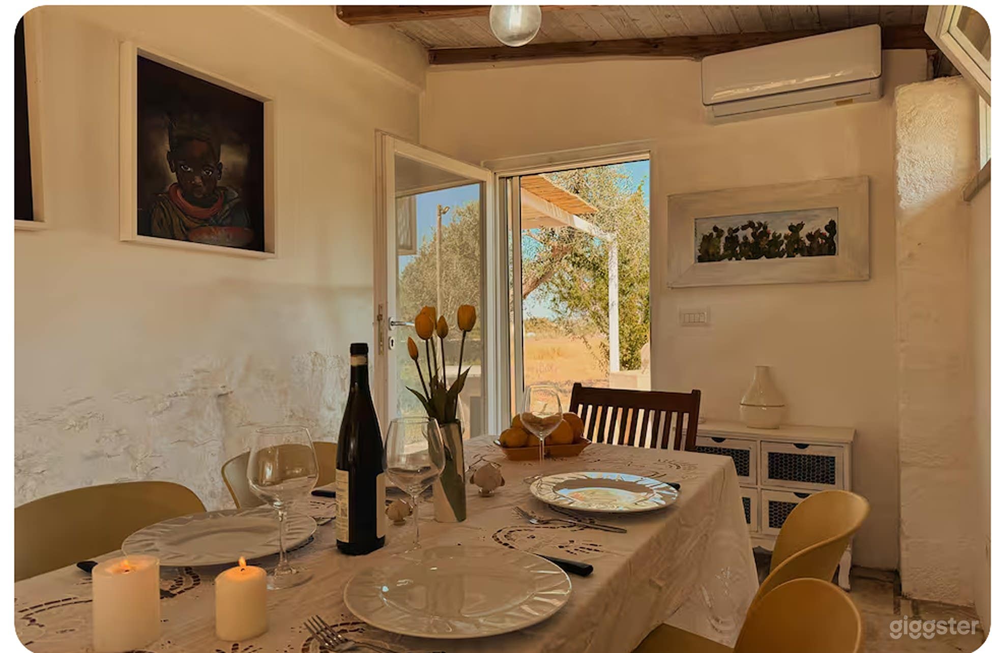 Foto di Intera casa con cucina spaziosa nella campagna di Ruffano 1
