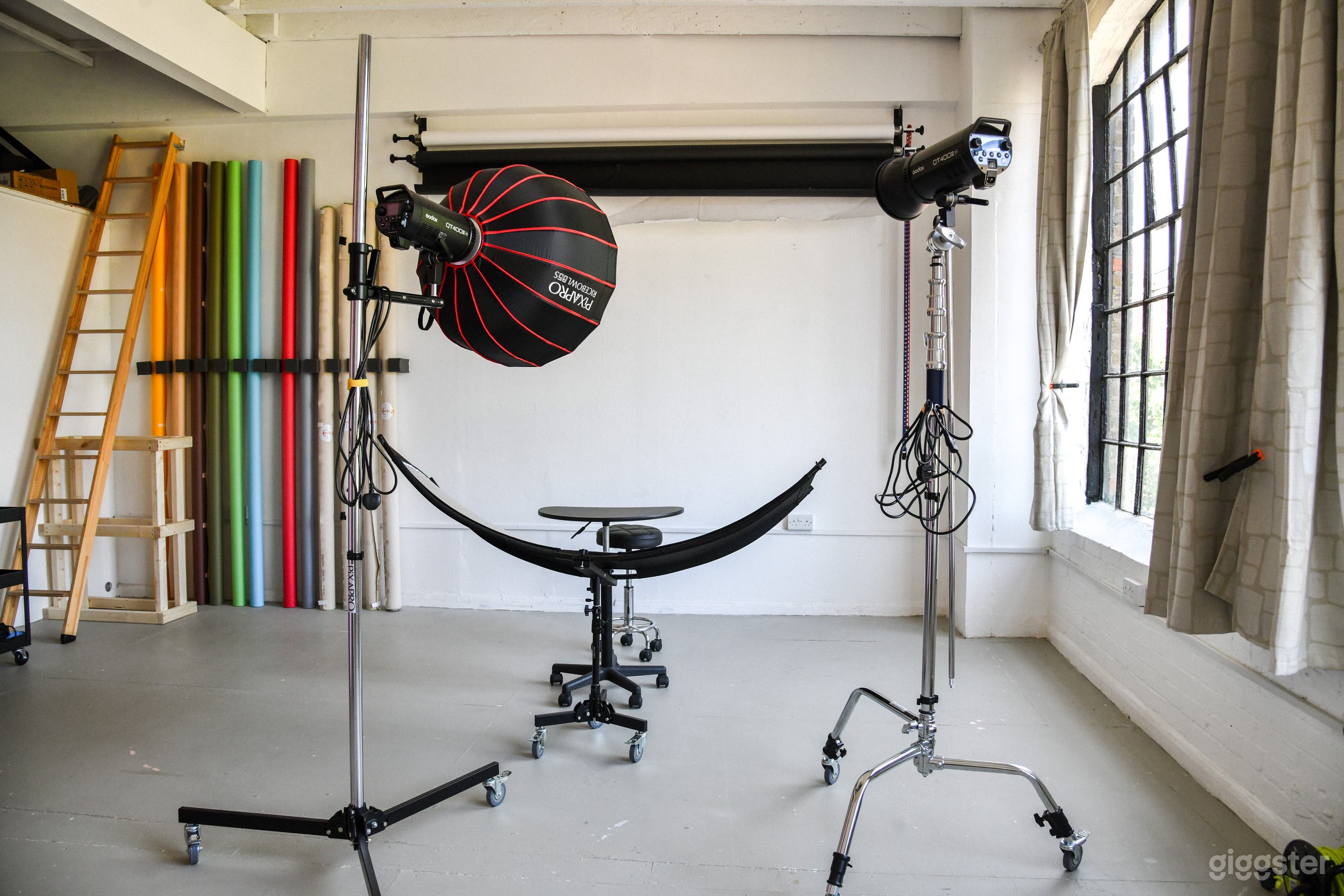 Multi-set Photo/Video Studio in East London Photo 2