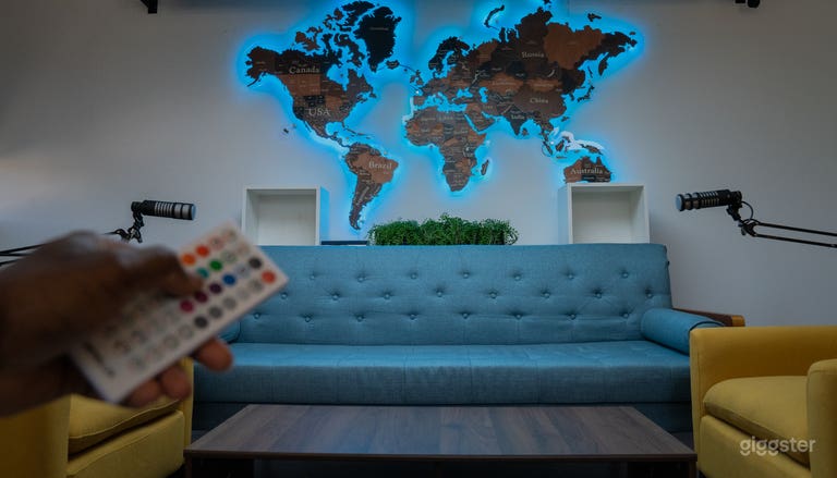  Scottsdale Modern Retro Podcast Recording Studio 