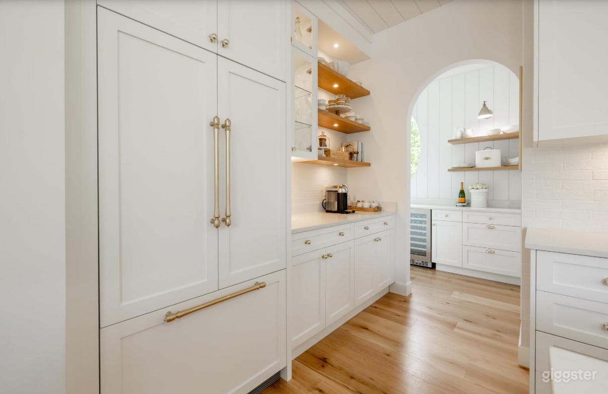 The Modern Farmhouse Photo 4