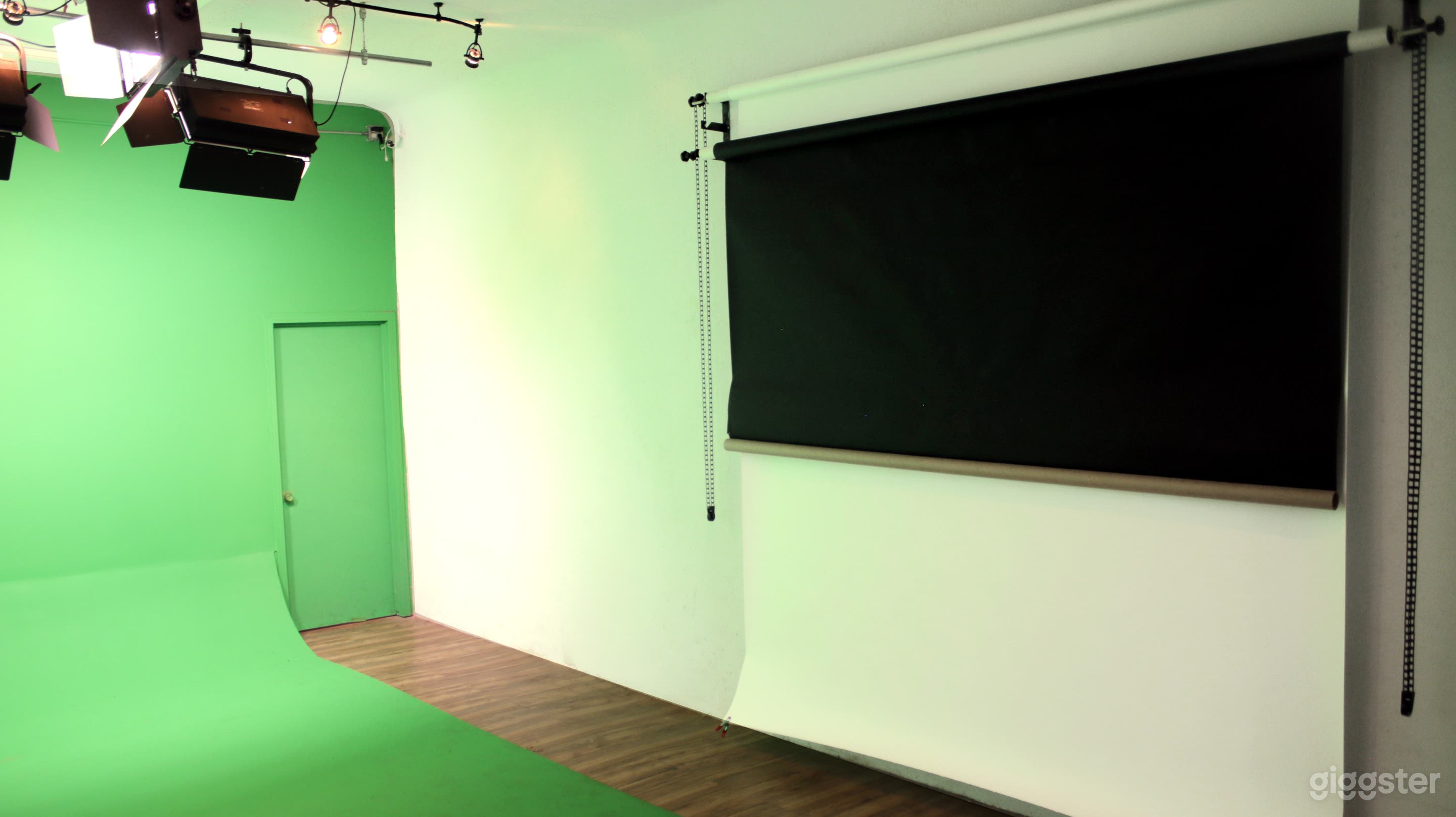 Victory Green Screen Studio Photo 4