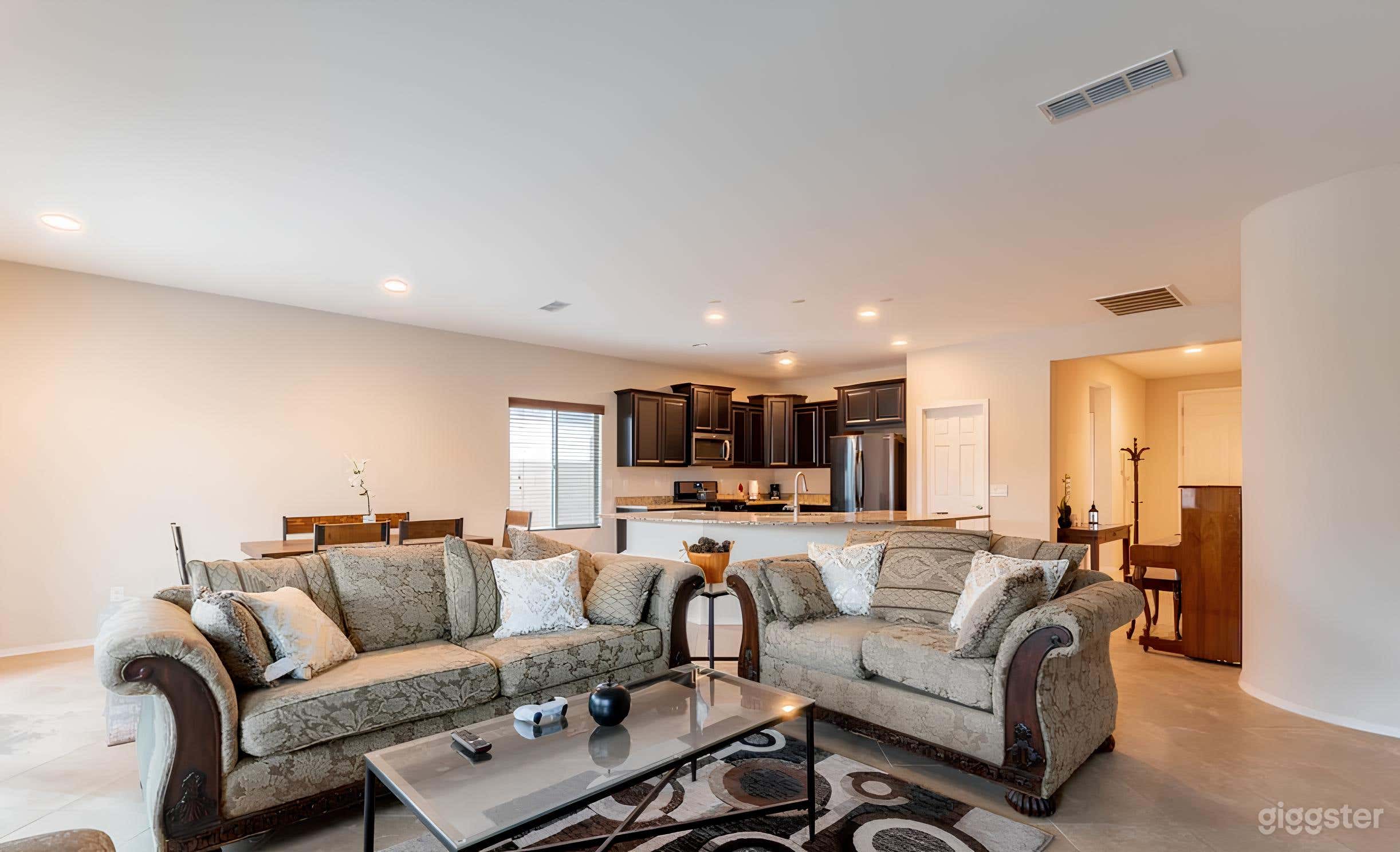 Desert Oasis Arizona Home Photo 2