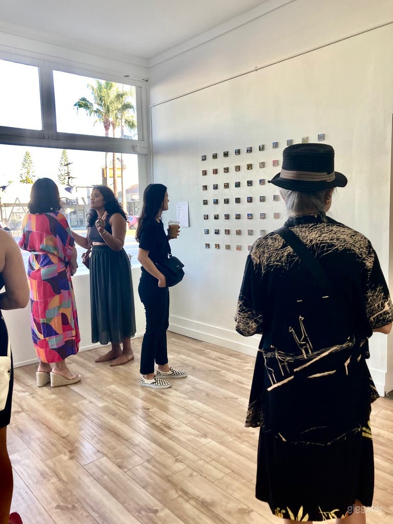  gallery space/workshop space 