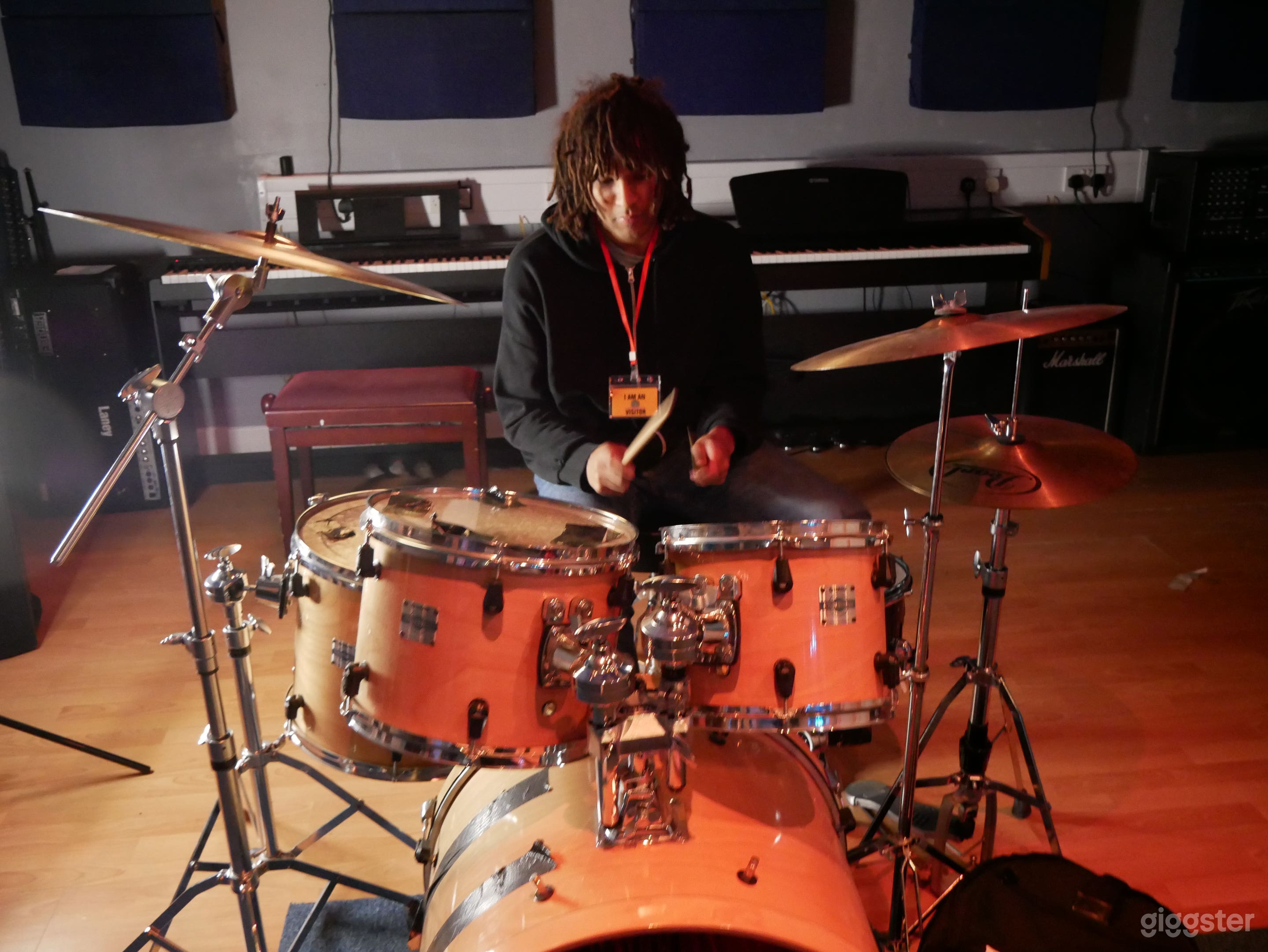 Platinum Selling Borough of Culture Music Studio Photo 3