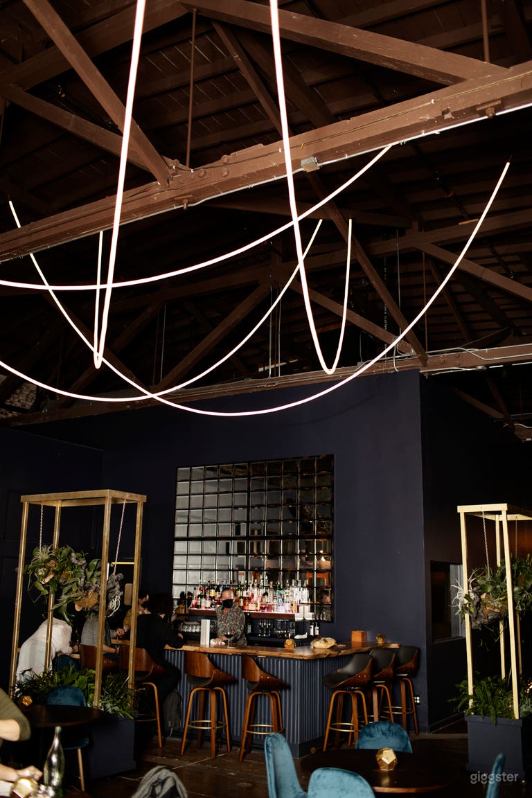  Renovated Modern Warehouse 