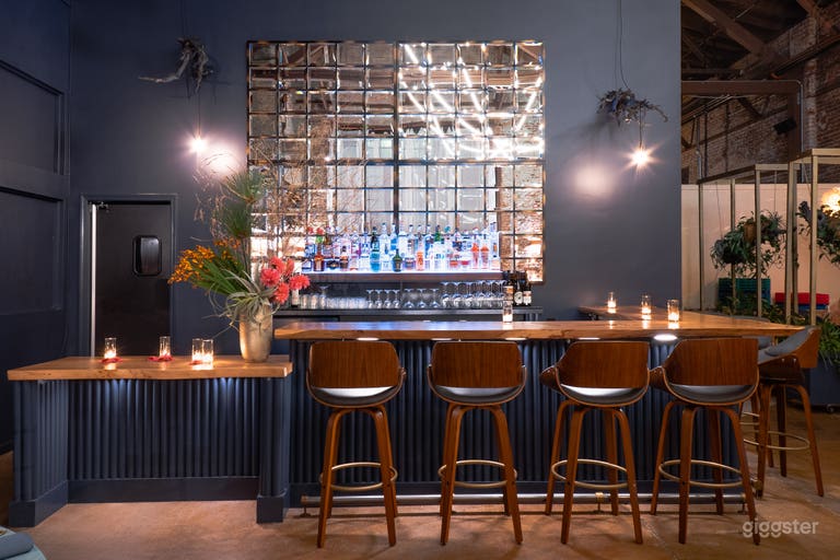  Renovated Modern Warehouse 