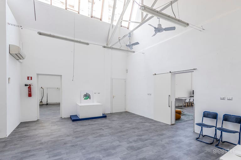  Ubicación industrial con luz natural y estudio cerca de via Savona 
