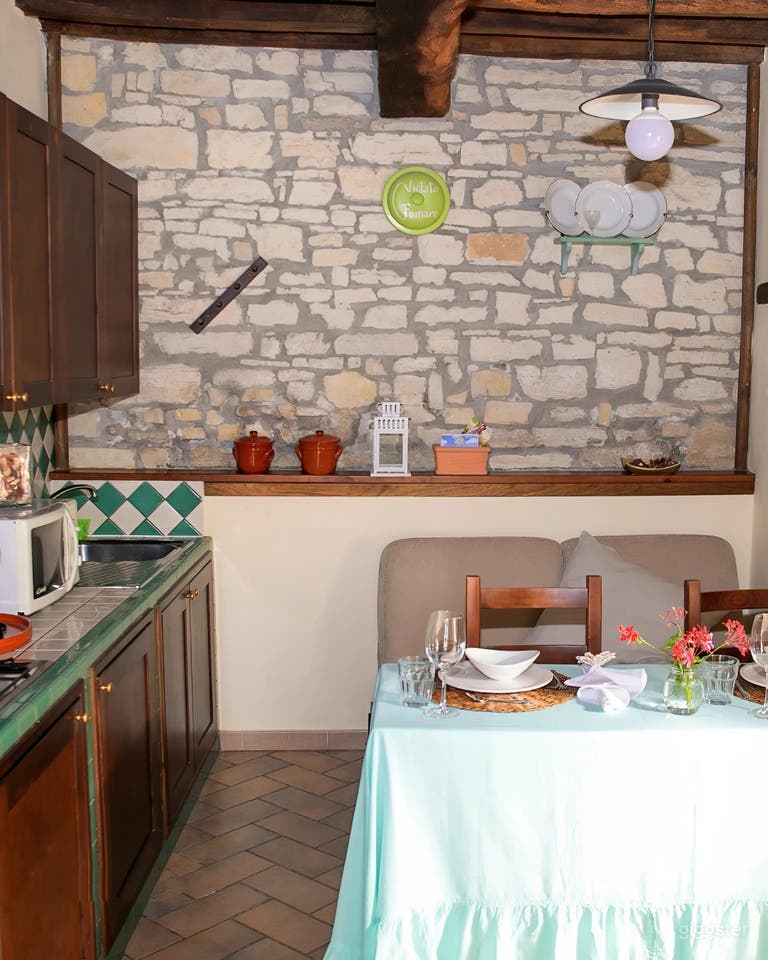  Fitness Country Resort Upon the Hills of Central Italia 