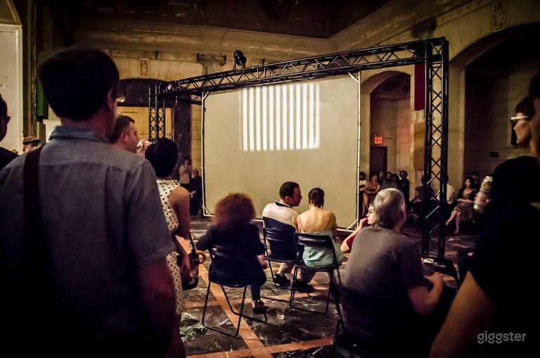  Historical Theater Space 