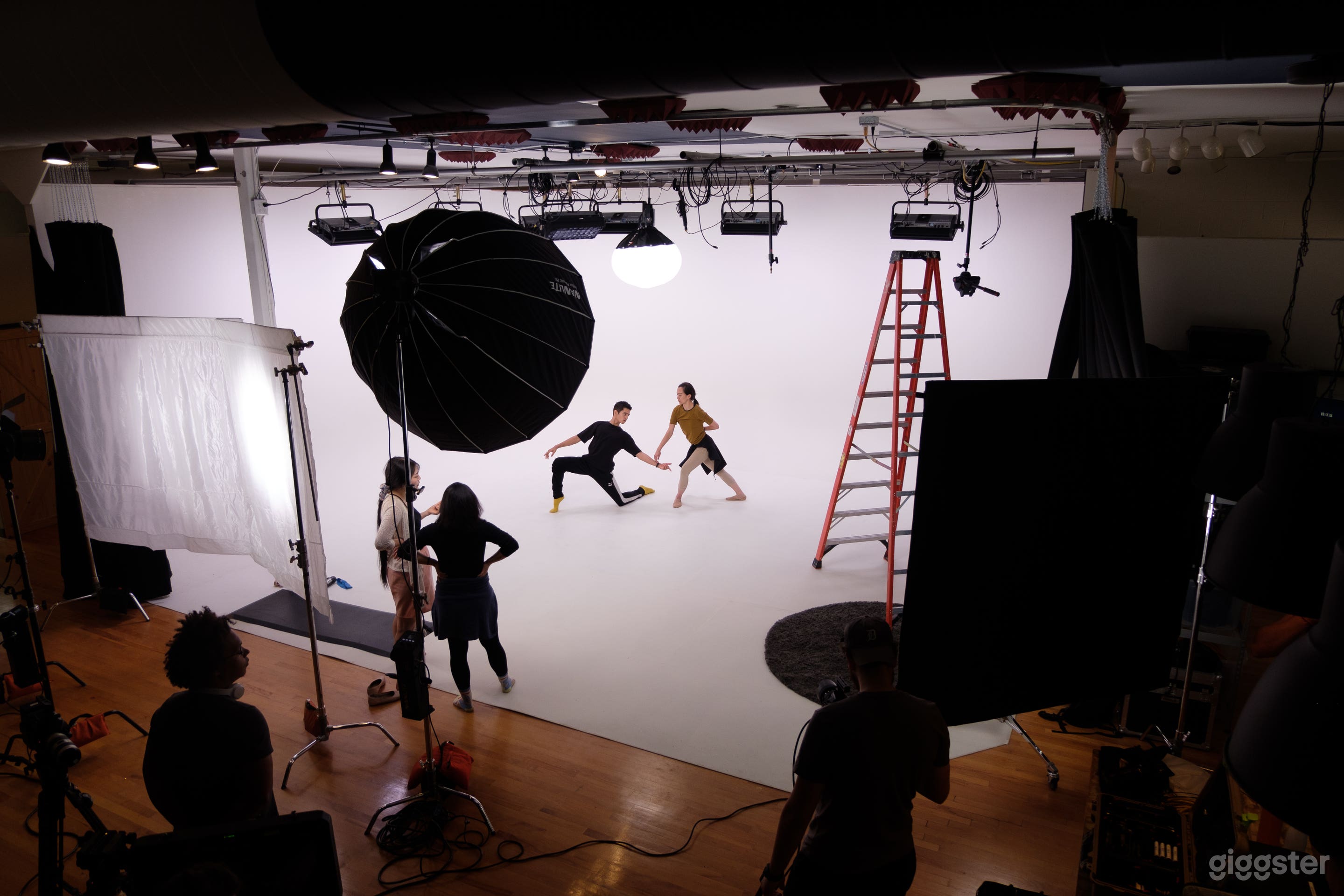 Flexible Film and Photography Studio in West Loop Photo 3