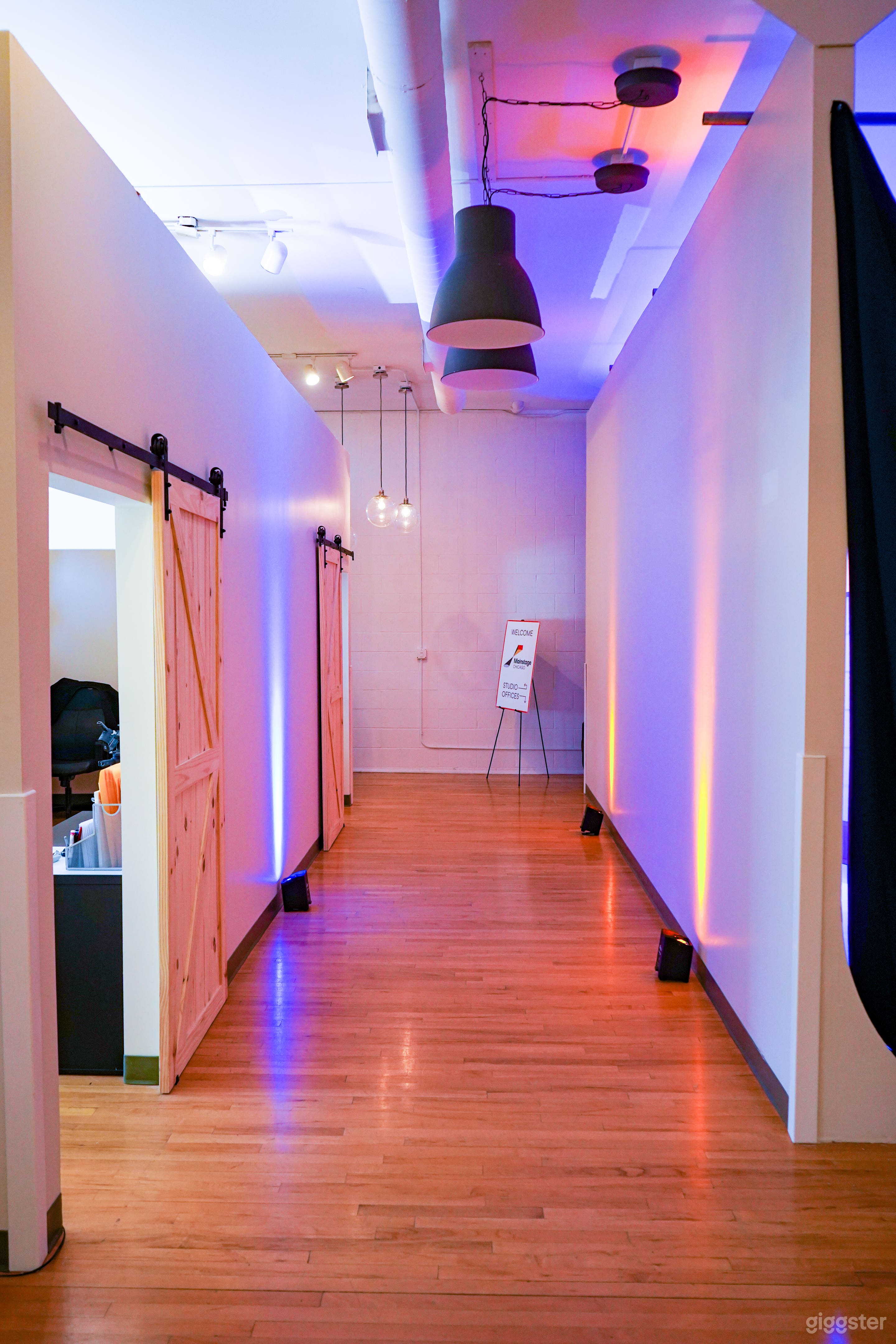 Flexible Film and Photography Studio in West Loop Photo 4