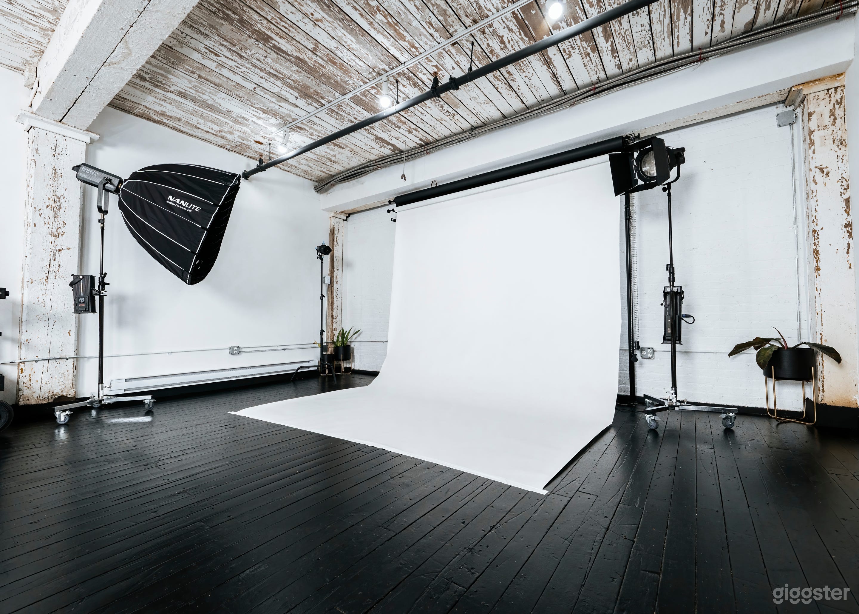 Modern Industrial Studio with Lighting Photo 2