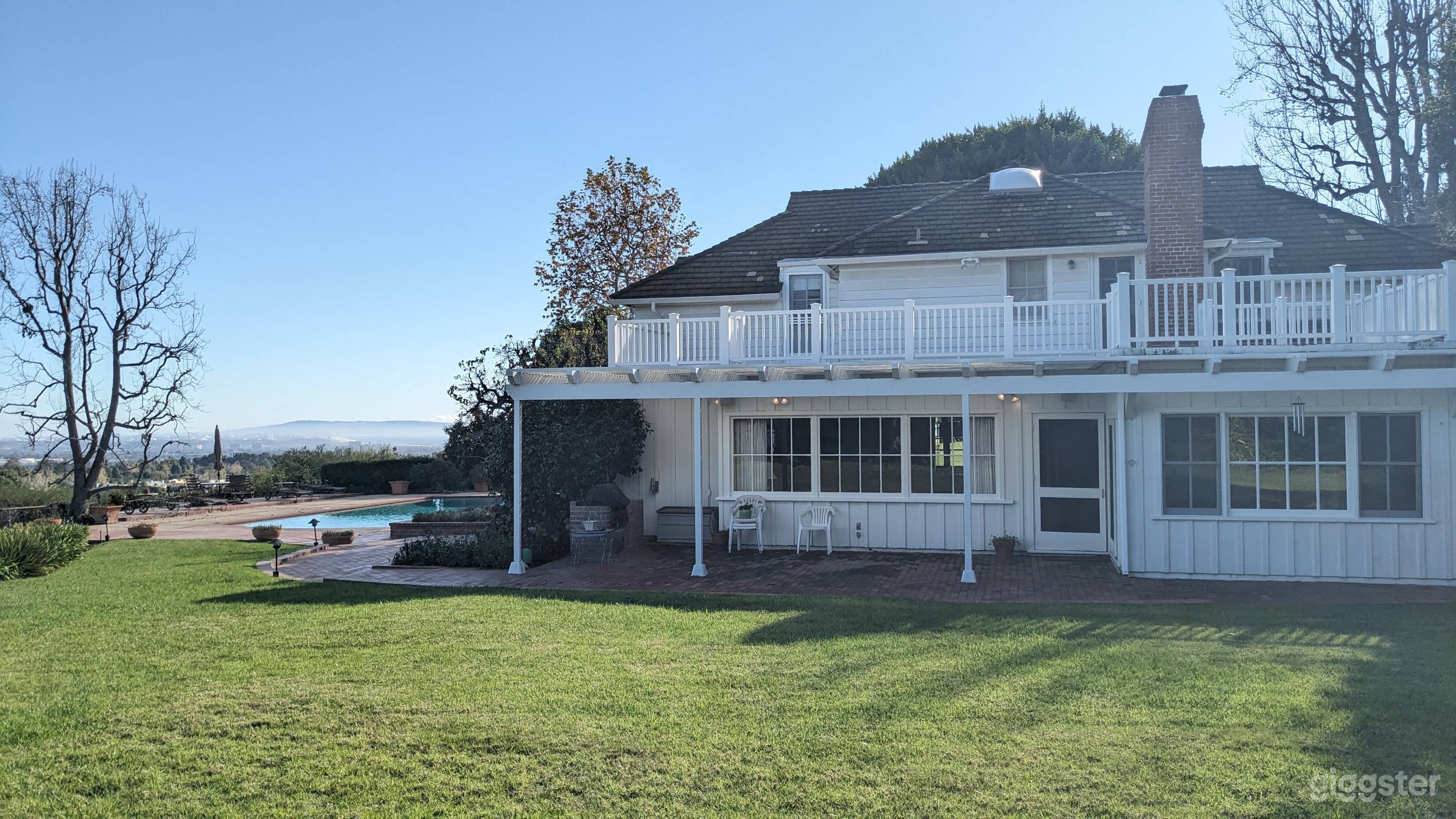 Classic Americana Riviera Estate View Home Photo 1