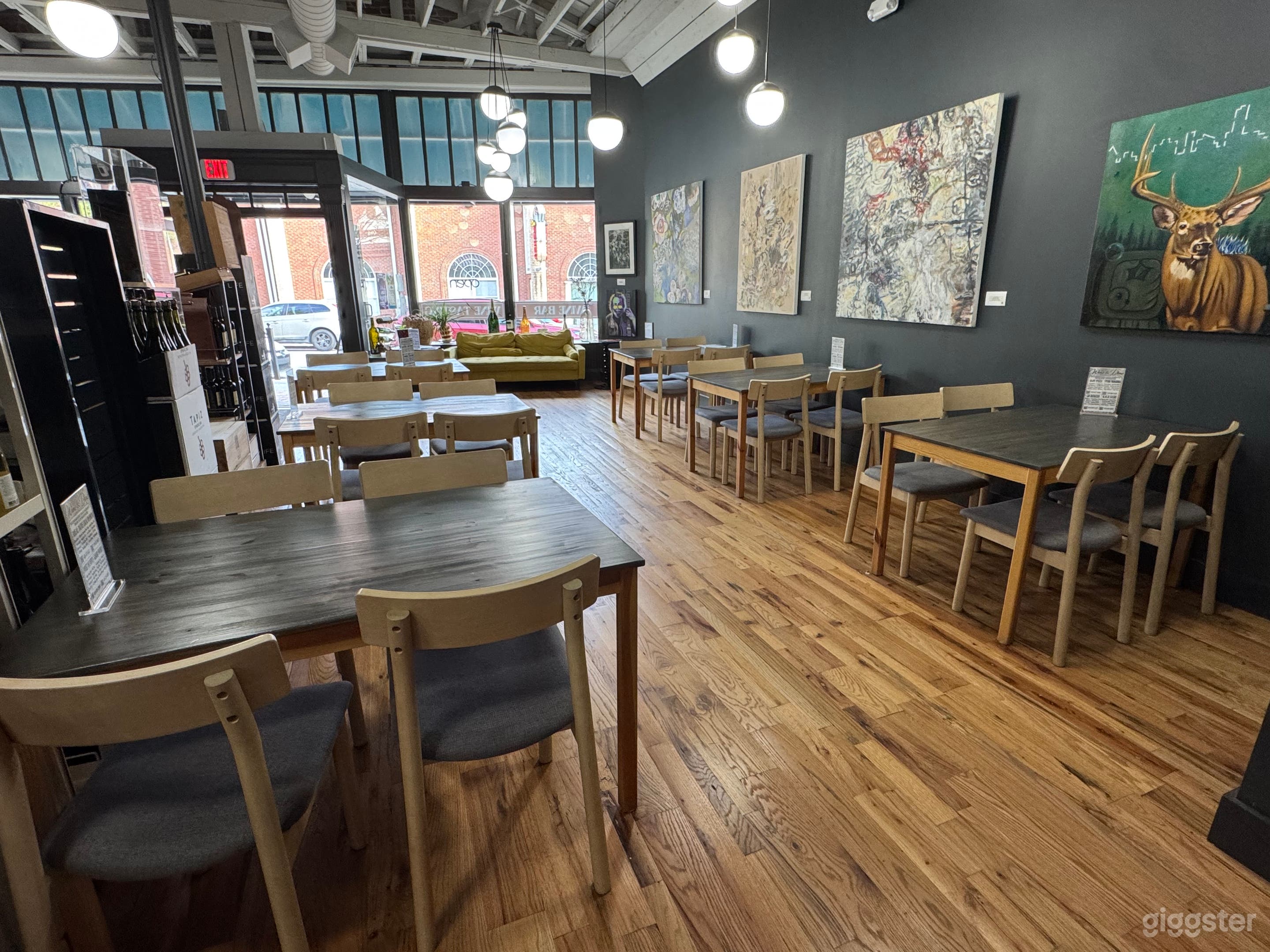 Fine Wine Store & Wine Bar with Exceptional Ambiance Photo 2