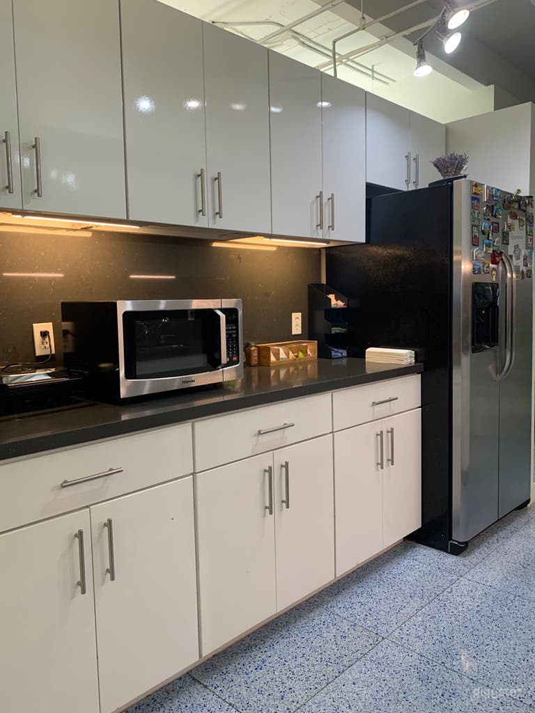  Spacious Boardroom in Miami 