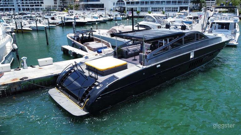  The Leopard 92' as Your Private Floating Venue 