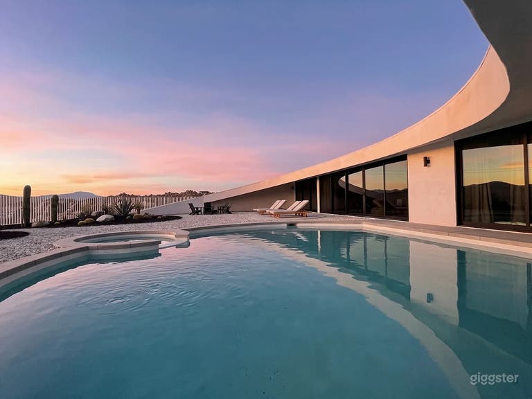  Avocado House - Sculptural Joshua Tree Icon 