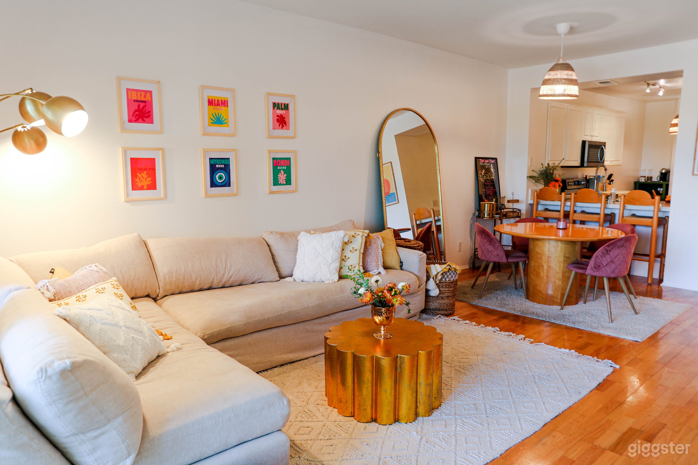 Beach Condo with Lakeside View Photo 1