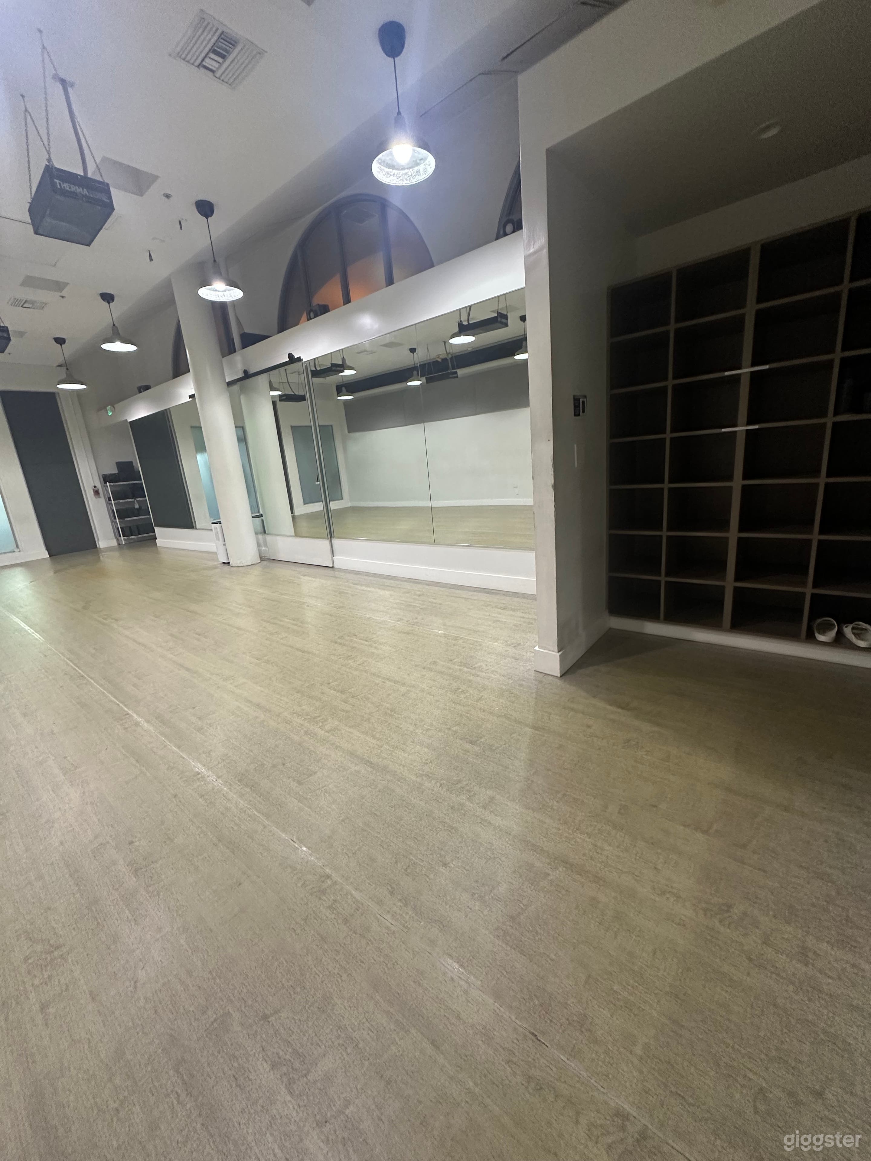 Yoga Studio B Photo 4