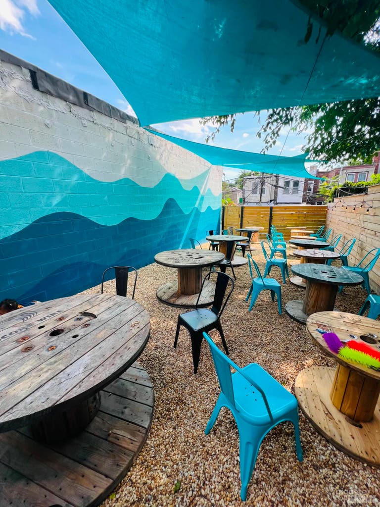  NUOVO! Spazio all'aperto con murale artistico a Germantown 