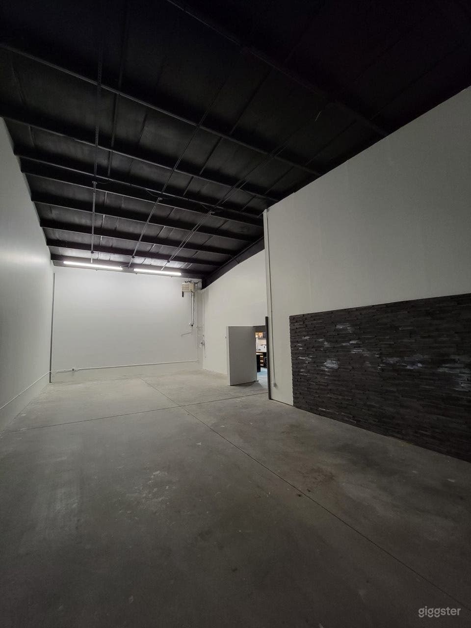  Industrial events and wedding venue (Pre-Booking) Photo 4