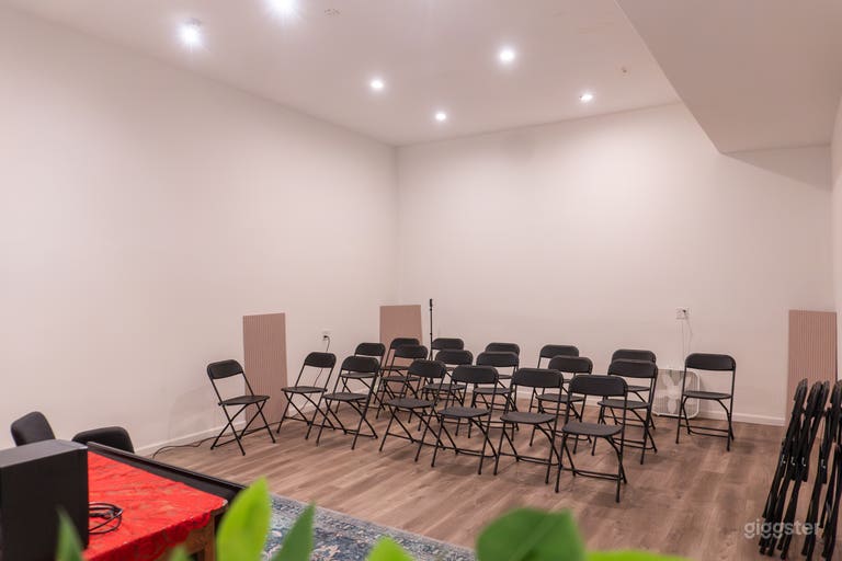  Sala de Reuniones / Seminarios en el Distrito de Medios de Hollywood 