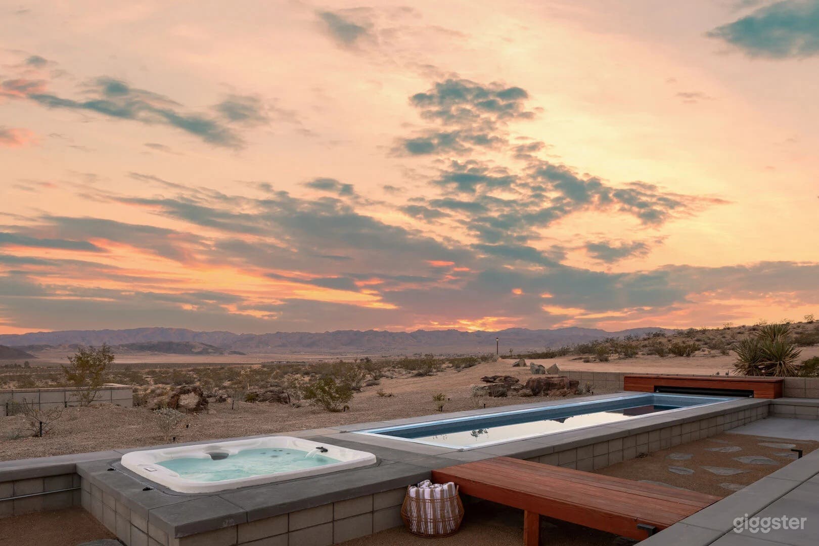 Desert Pool | Casa Azzurra Photo 1