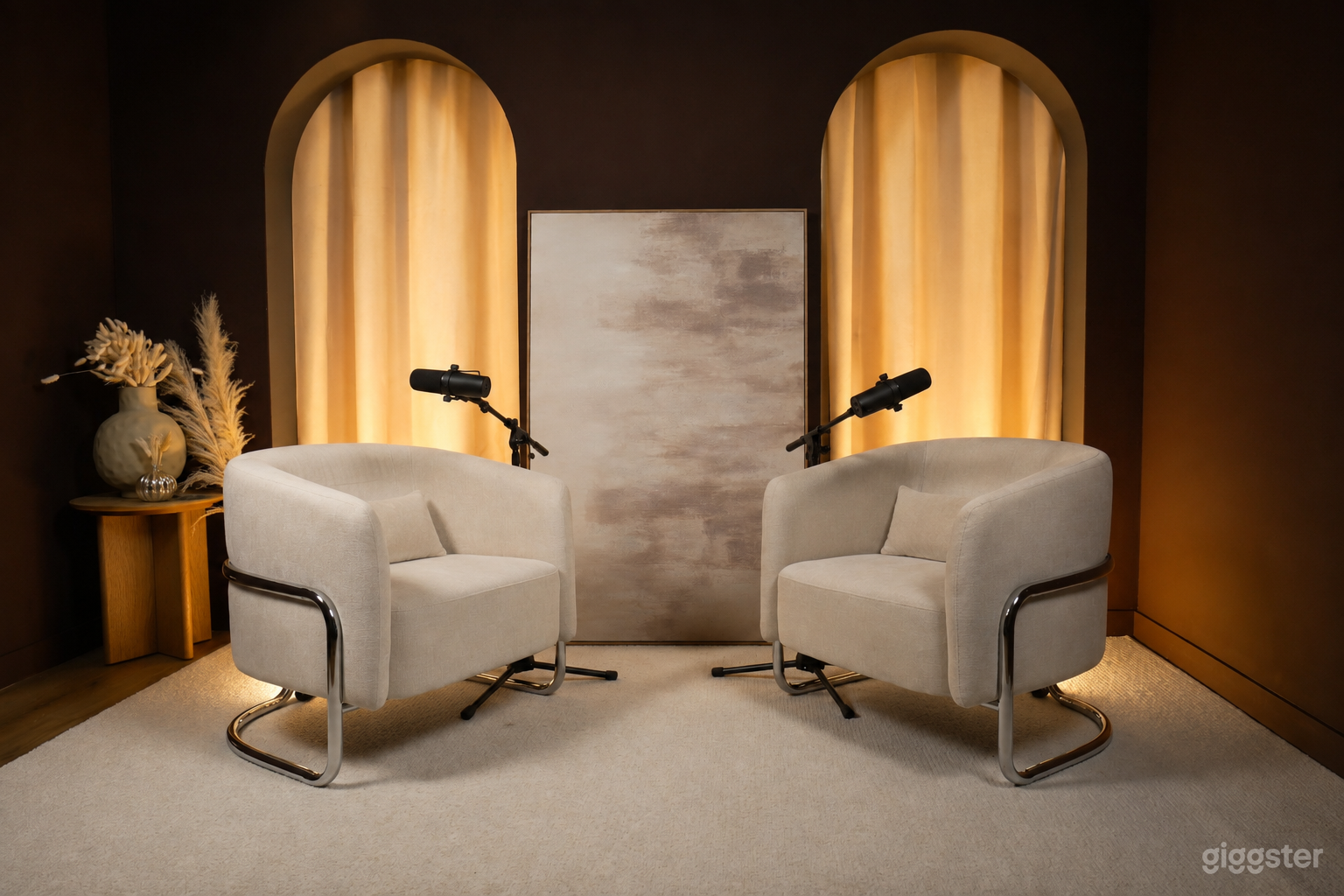 Photo de Video Studio For Podcast/Webinar/Interview/Livestream 1
