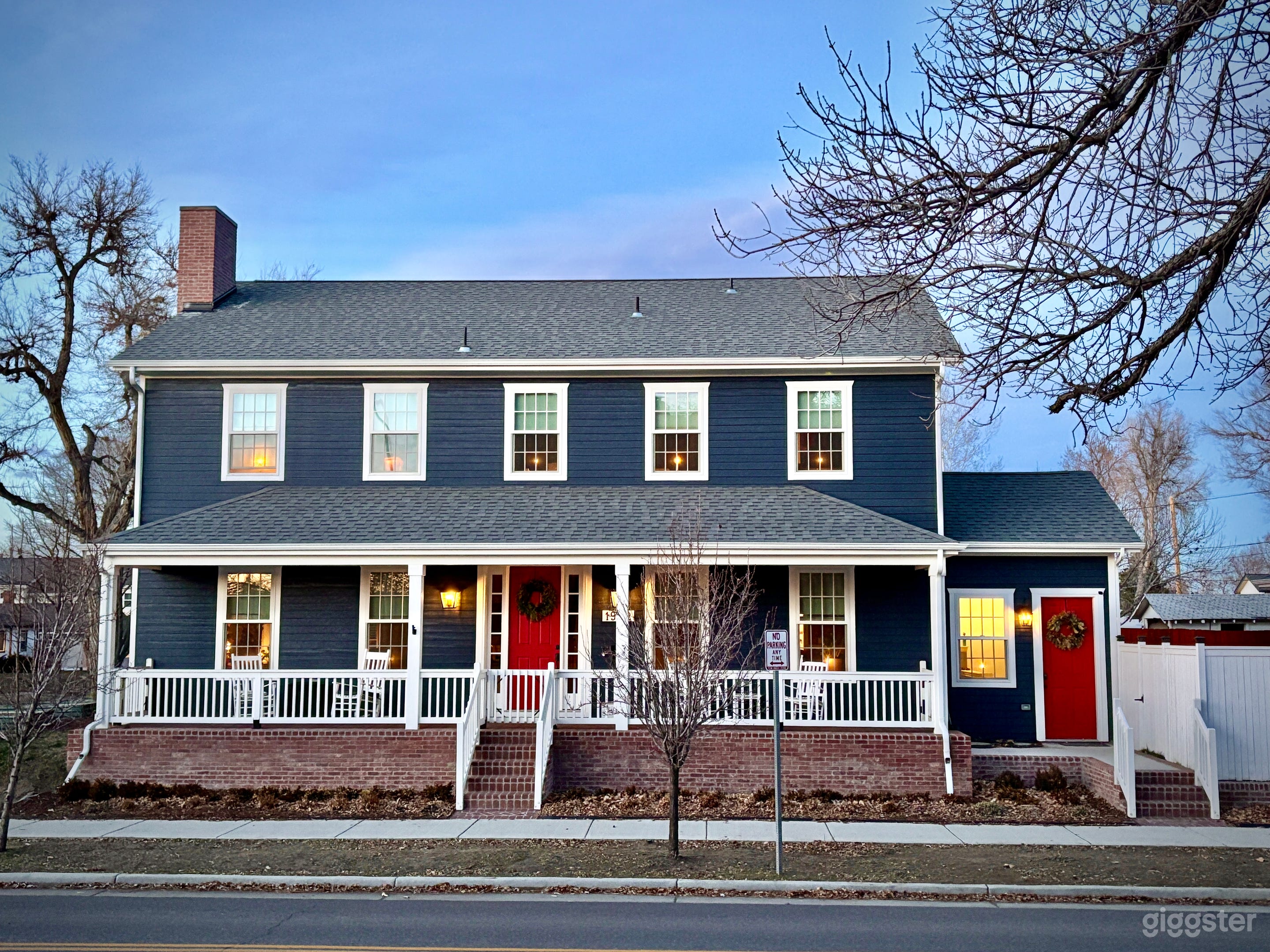 Brand New Classic Colonial Home w Fantastic Kitchen Photo 2