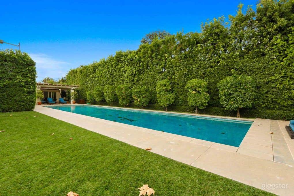 Beverly Hills Alpine Mansion  Photo 1