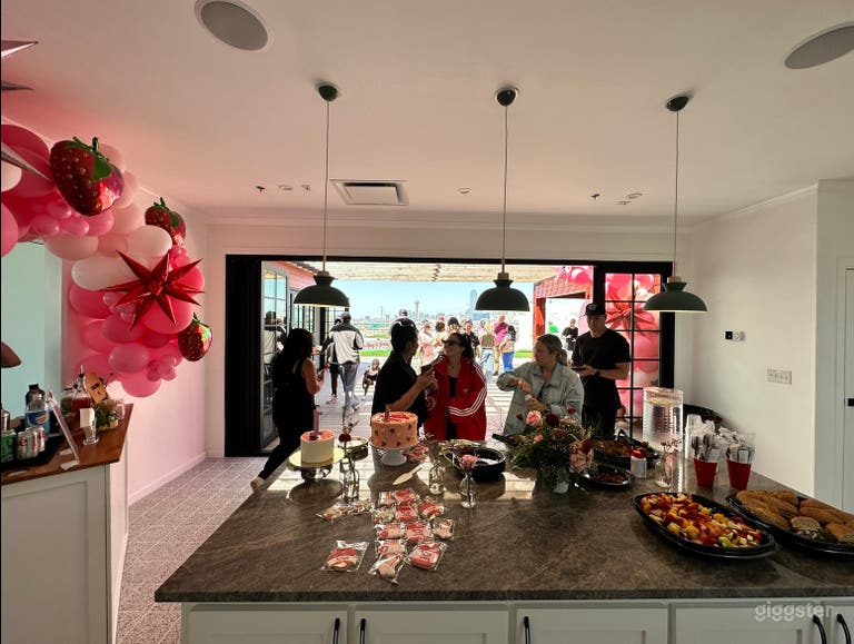  Luxury Rooftop - Downtown Dallas Views 