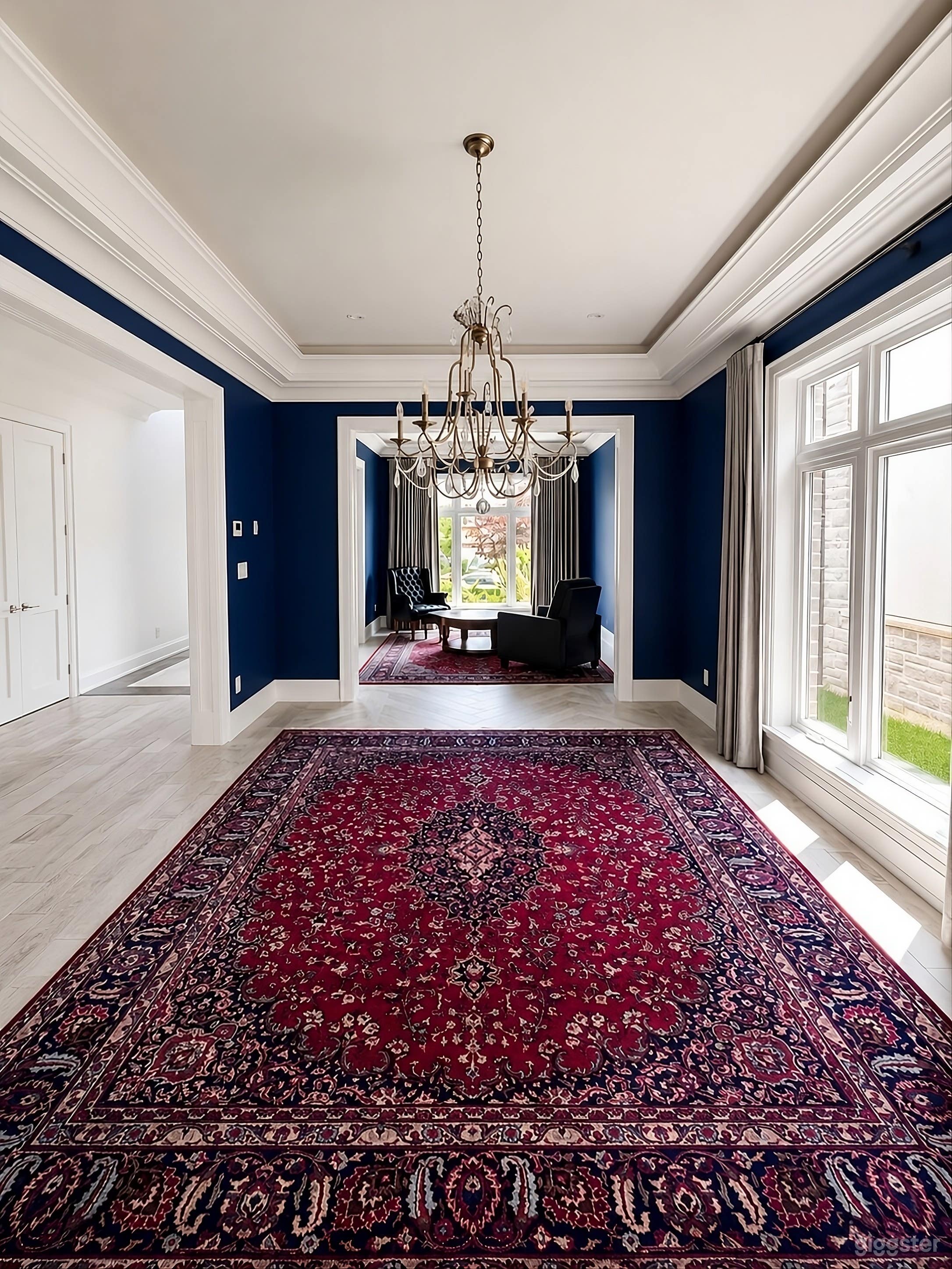 Elegant 2-Storey Home w/ Basement for Productions Photo 3
