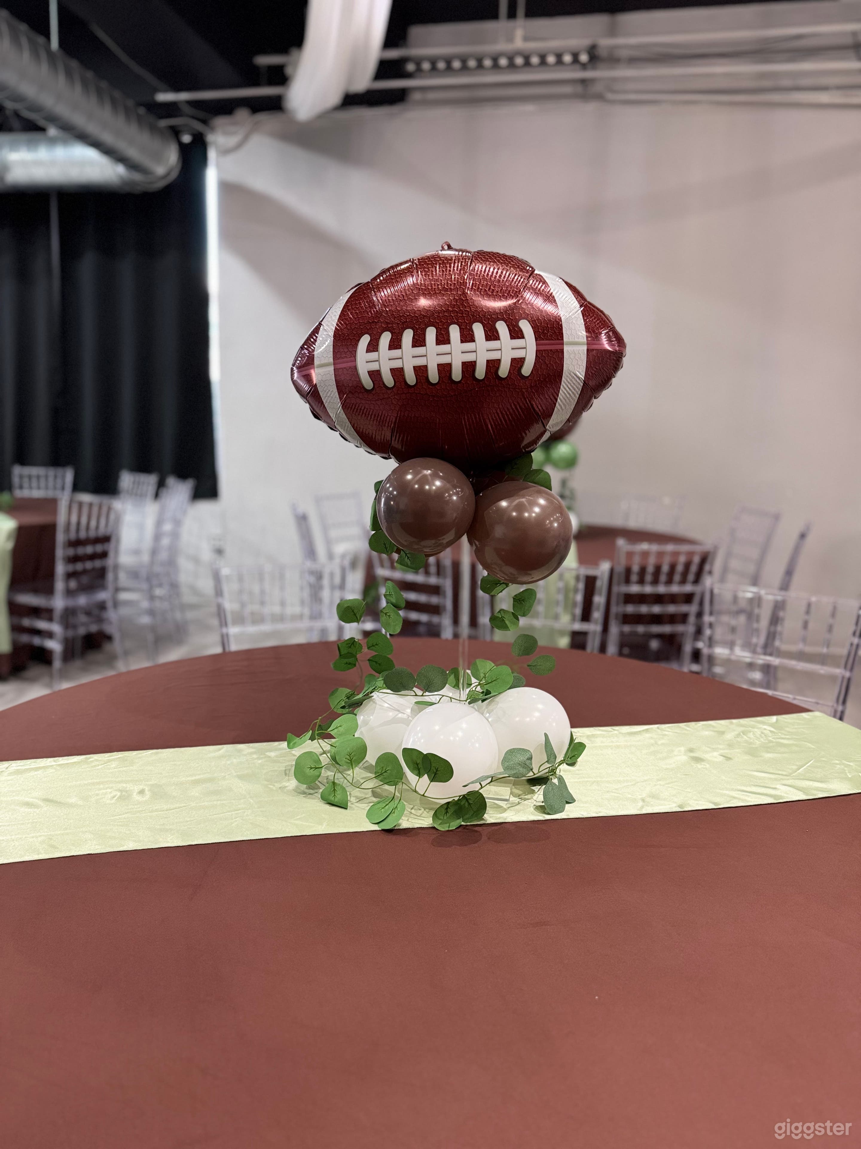 Luxurious and elegant studio Photo 3