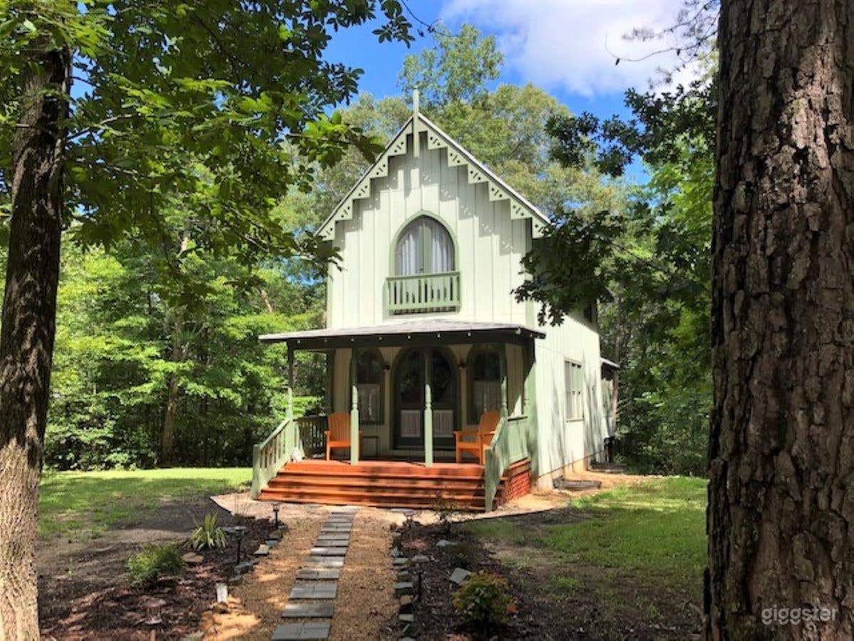 Gothic Revival (Carpenter Gothic) cottage