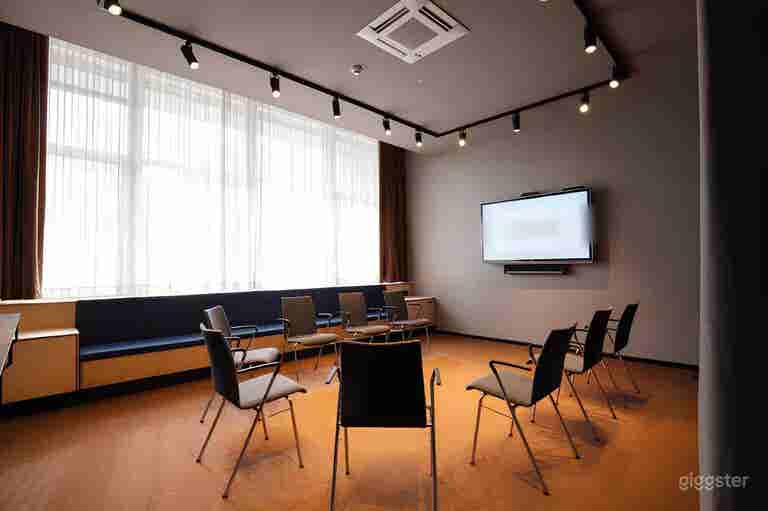  Salle de réunion - B6 pour 12 personnes 