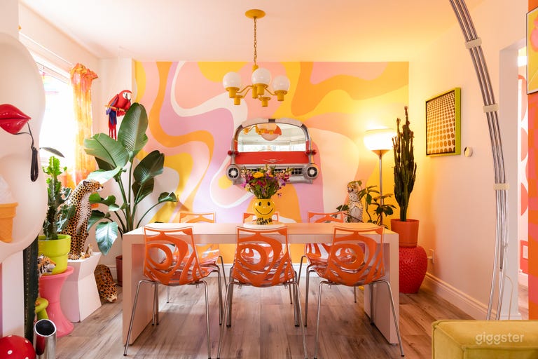 Maximalist Retro Home 