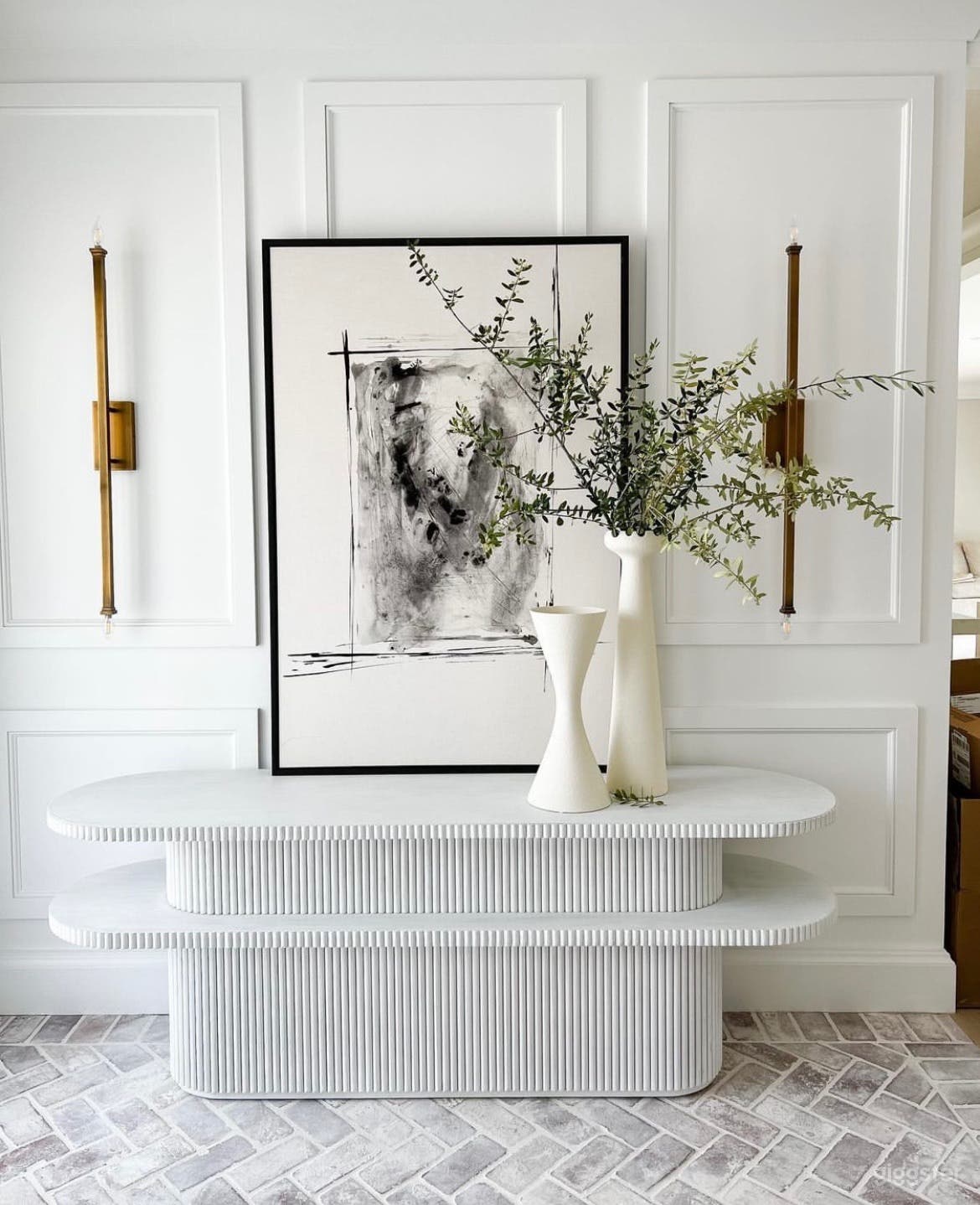 The Swan Estates Photo 2