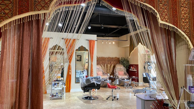  Beautiful Middle Eastern Themed Day Spa 