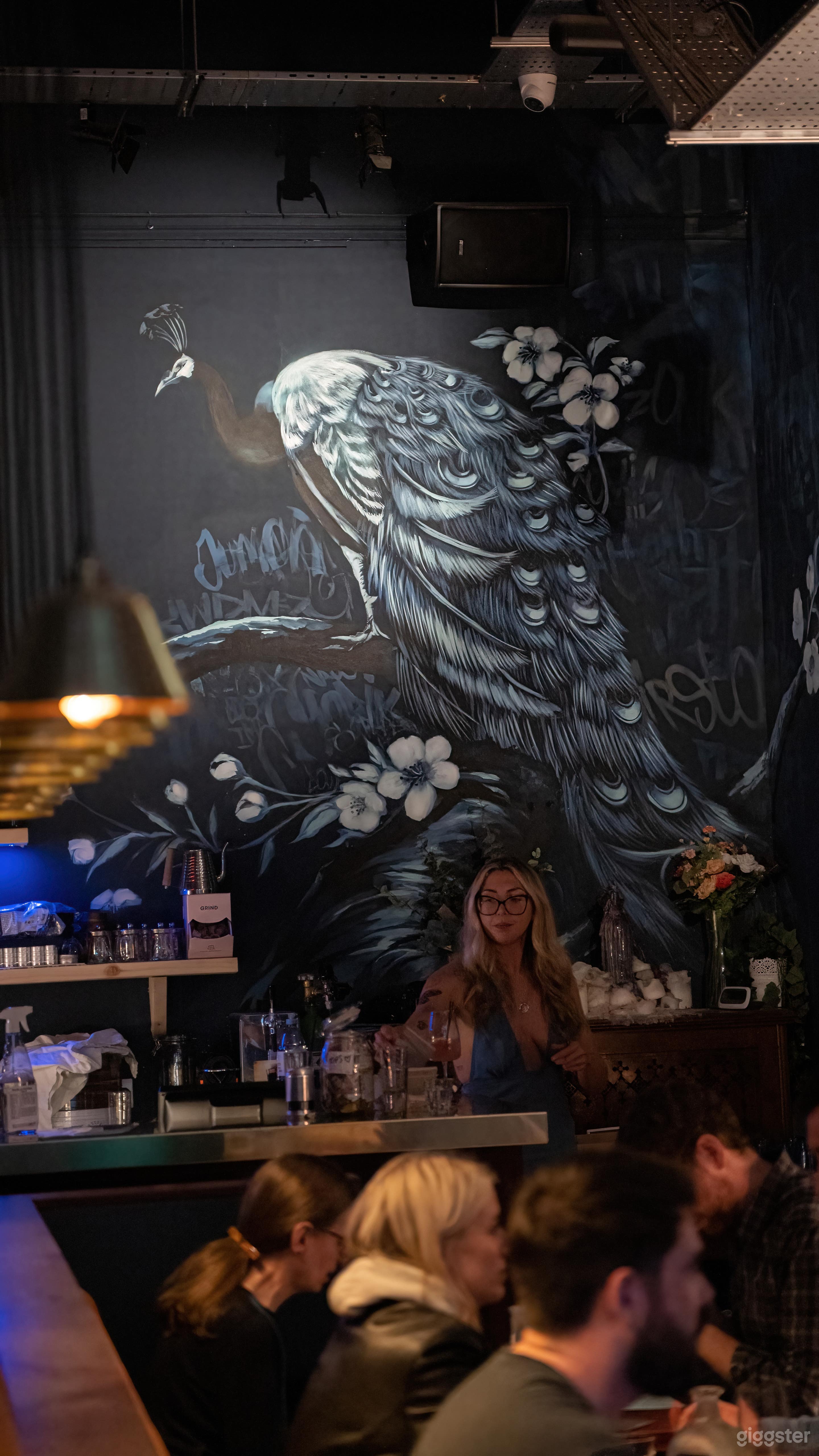 Vibrant Spacious Restaurant Belfast City Centre Photo 4