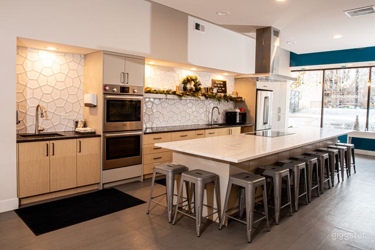  Schoolhouse Kitchen + Studio 