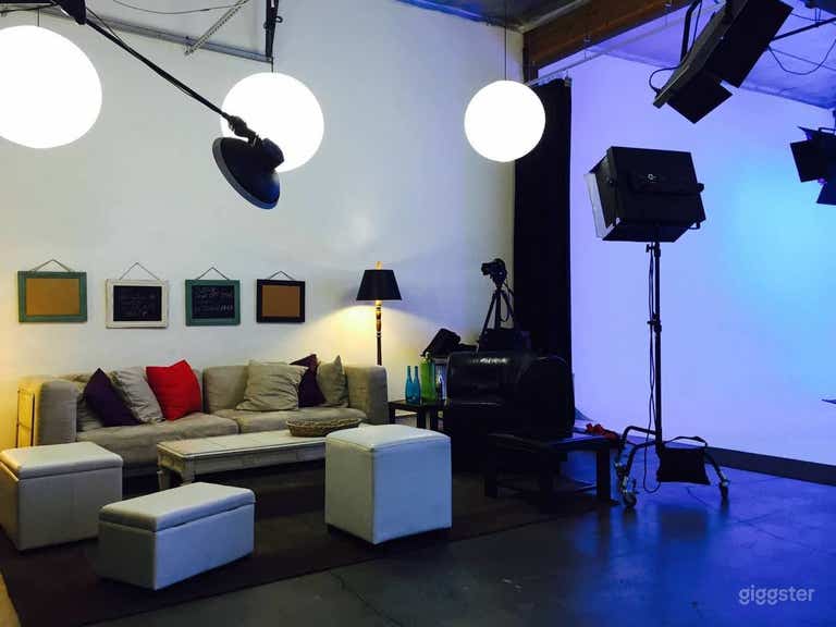  Amazing Fully Lit White Cyc Studio 