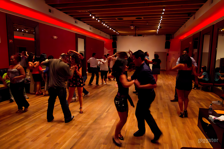  The Firehouse Room and Cafe/Foyer 