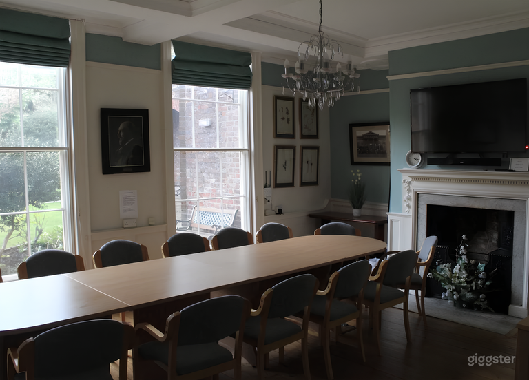  Anderson Room Overlooking Garden 