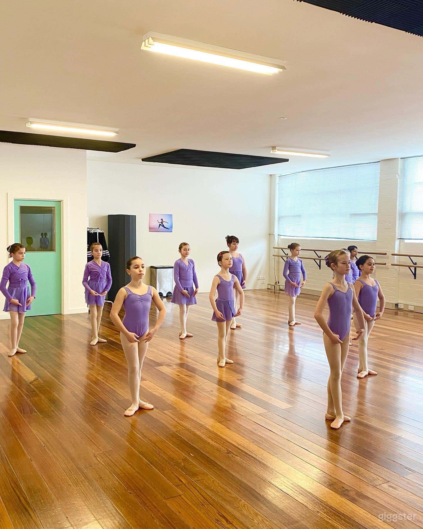 Extraordinary Studio 2 at Preston Photo 4